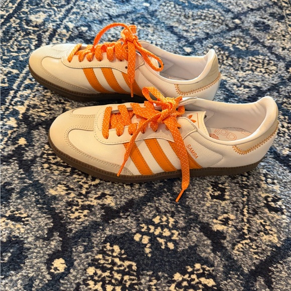 Adidas White Sneakers with Orange Accents - Picture 4 of 6